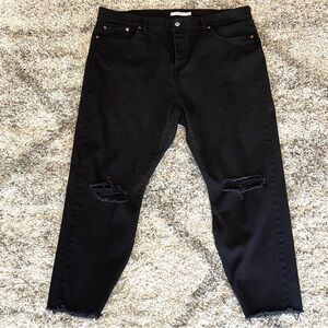 Levi's Wedgie Skinny Jeans Women’s 22W Black Distressed Knee ButtonFly High Rise